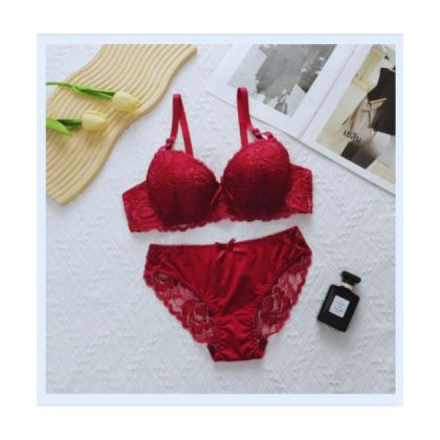 Gathering Push Up ชุดชั้นในสตรีดอกไม้ชุดชั้นในชุด  2 ชิ้นเซ็กซี่