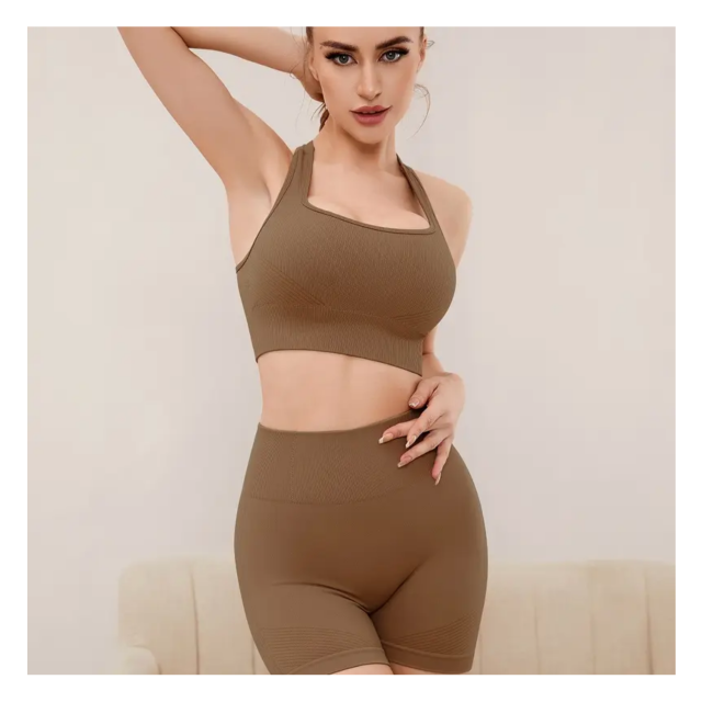 ชุดแมทกางเกงกีฬาขาสั้น สปอร์ตบรา (บรา+กางเกงขาสั้น)