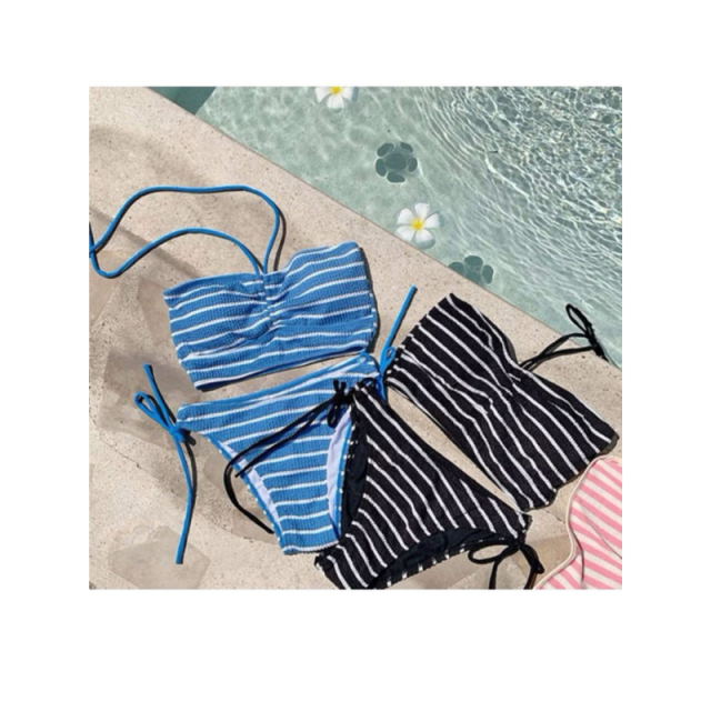 ชุดว่ายน้ำทูพีช ลายทาง