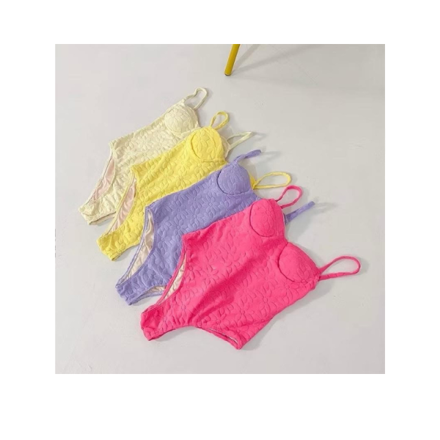 ชุดว่ายน้ำวันพีช